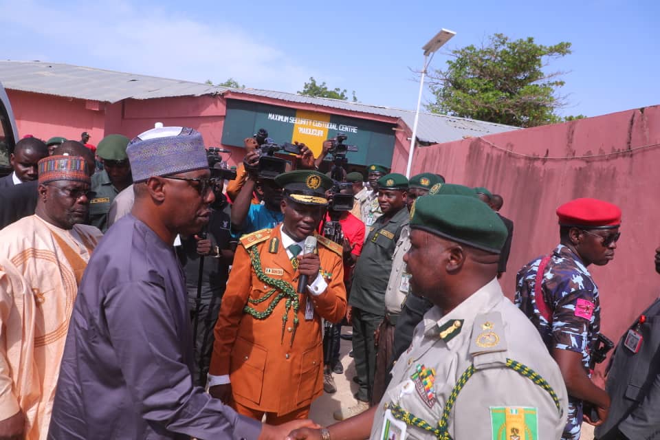 Democracy Day: 66 inmates granted pardon, others receive cash support after Gov. Zulum's visit Democracy Day: 66 inmates granted pardon, others receive cash support after Gov. Zulum's visit