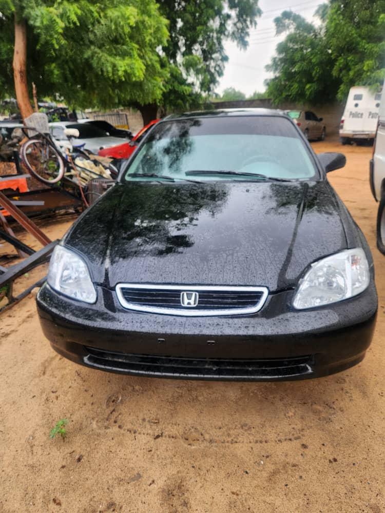 Police recover stolen vehicle in Maiduguri, arrest four suspects Police recover stolen vehicle in Maiduguri, arrest four suspects